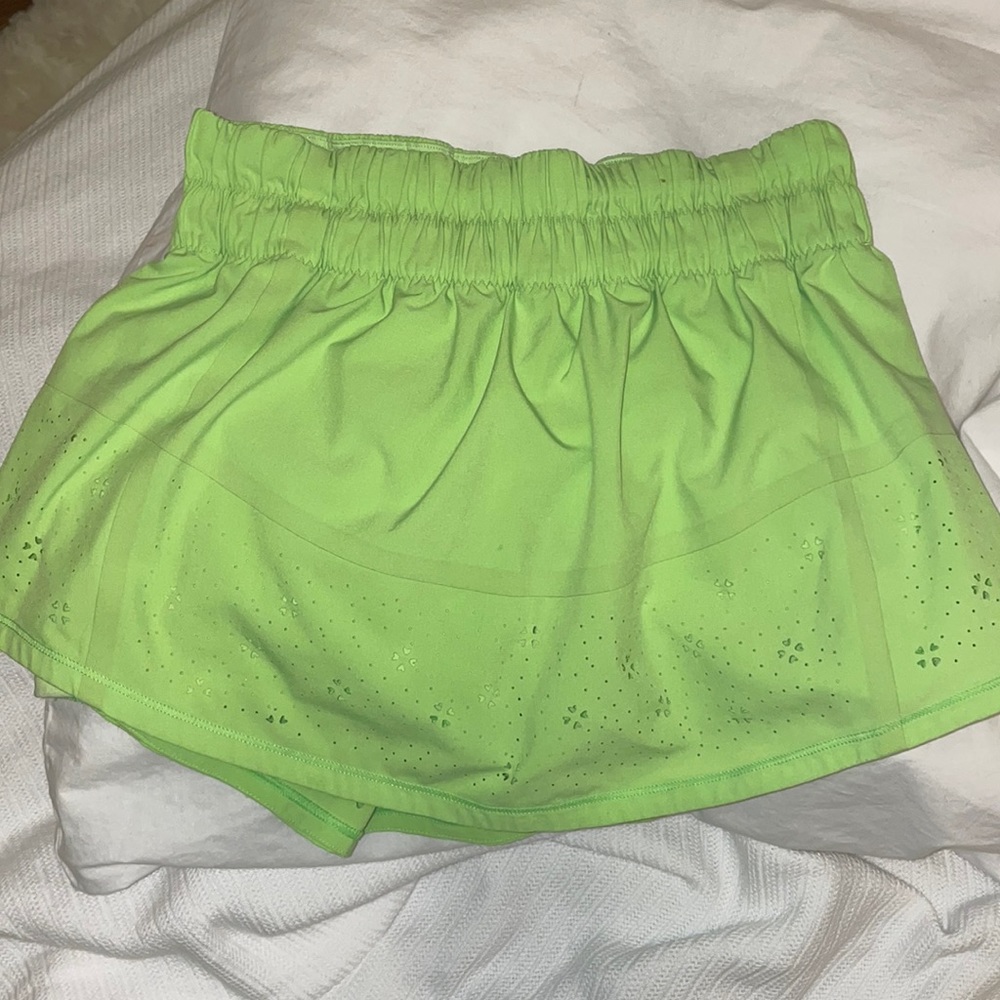Neonish green/ yellow Lulu lemon skirt